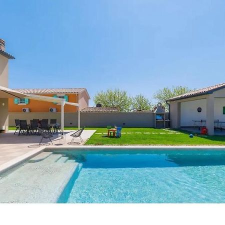 Villa Edi-Heated Pool & E-Bike Sisan Exterior foto