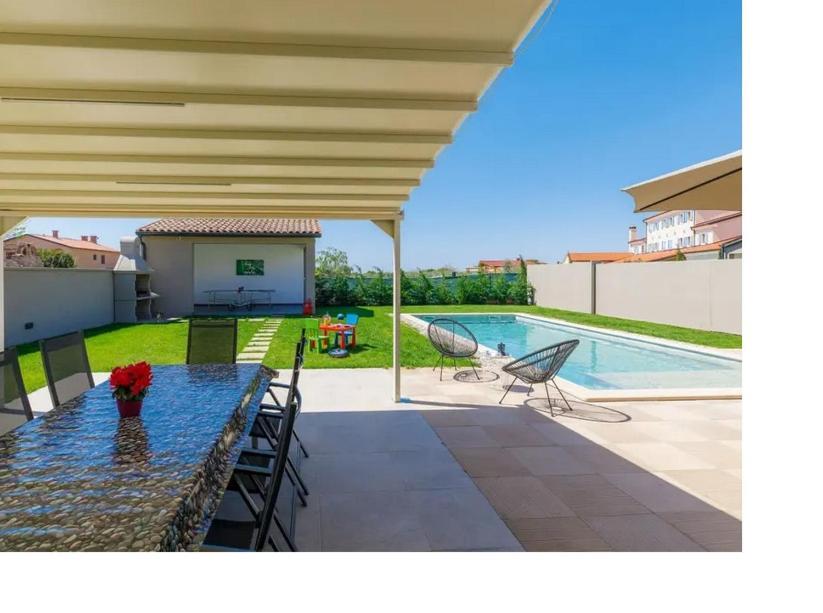 Villa Edi-Heated Pool & E-Bike Sisan Exterior foto