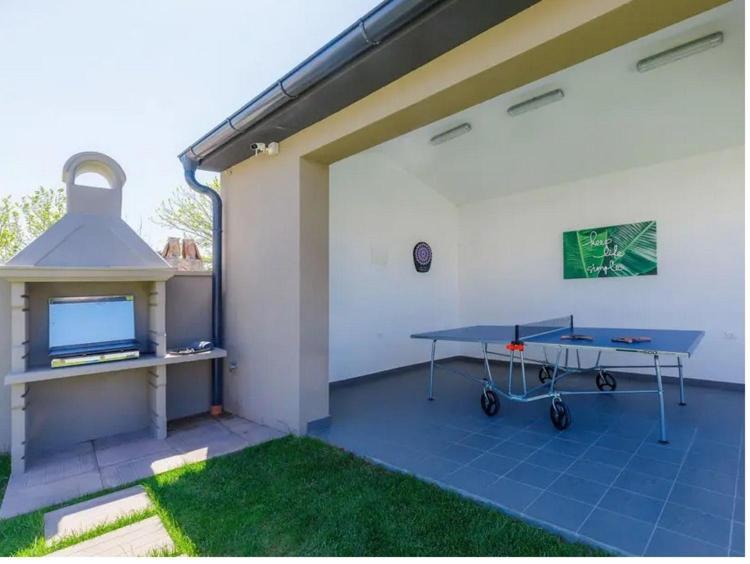 Villa Edi-Heated Pool & E-Bike Sisan Exterior foto
